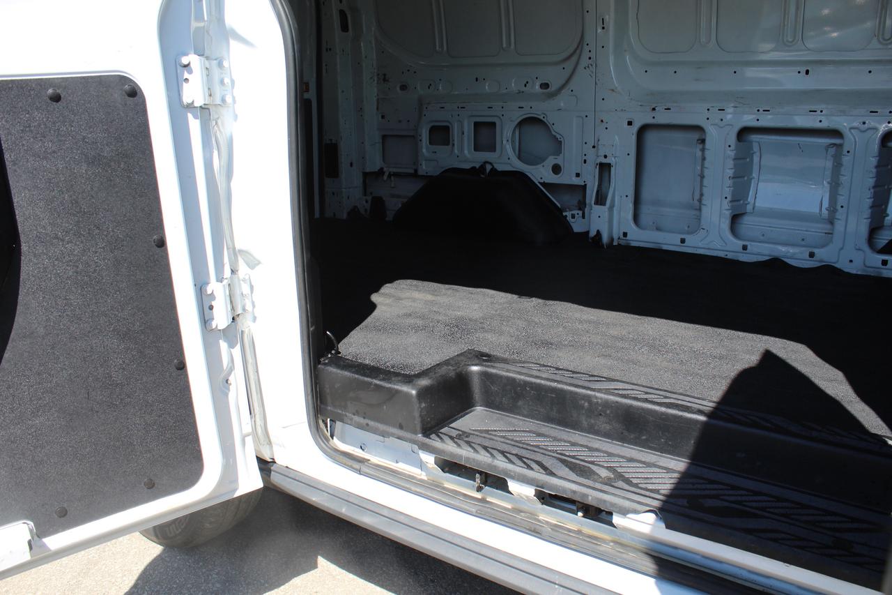 2018 Ford Transit T 150 250 Low Roof 130" Rear Cam Photo