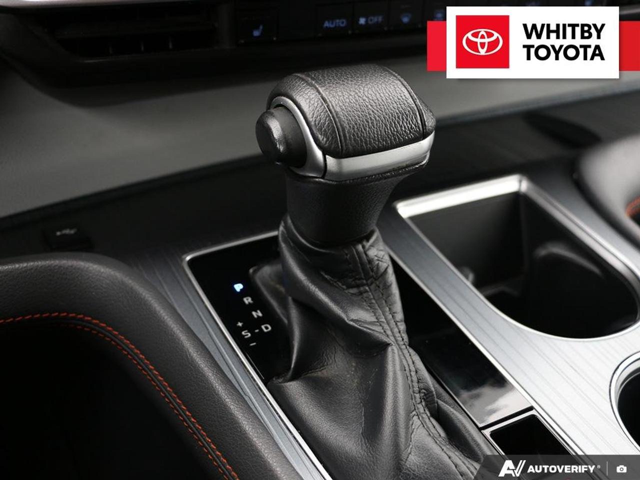 2022 Toyota Sienna Hybrid XSE 2.5L Photo