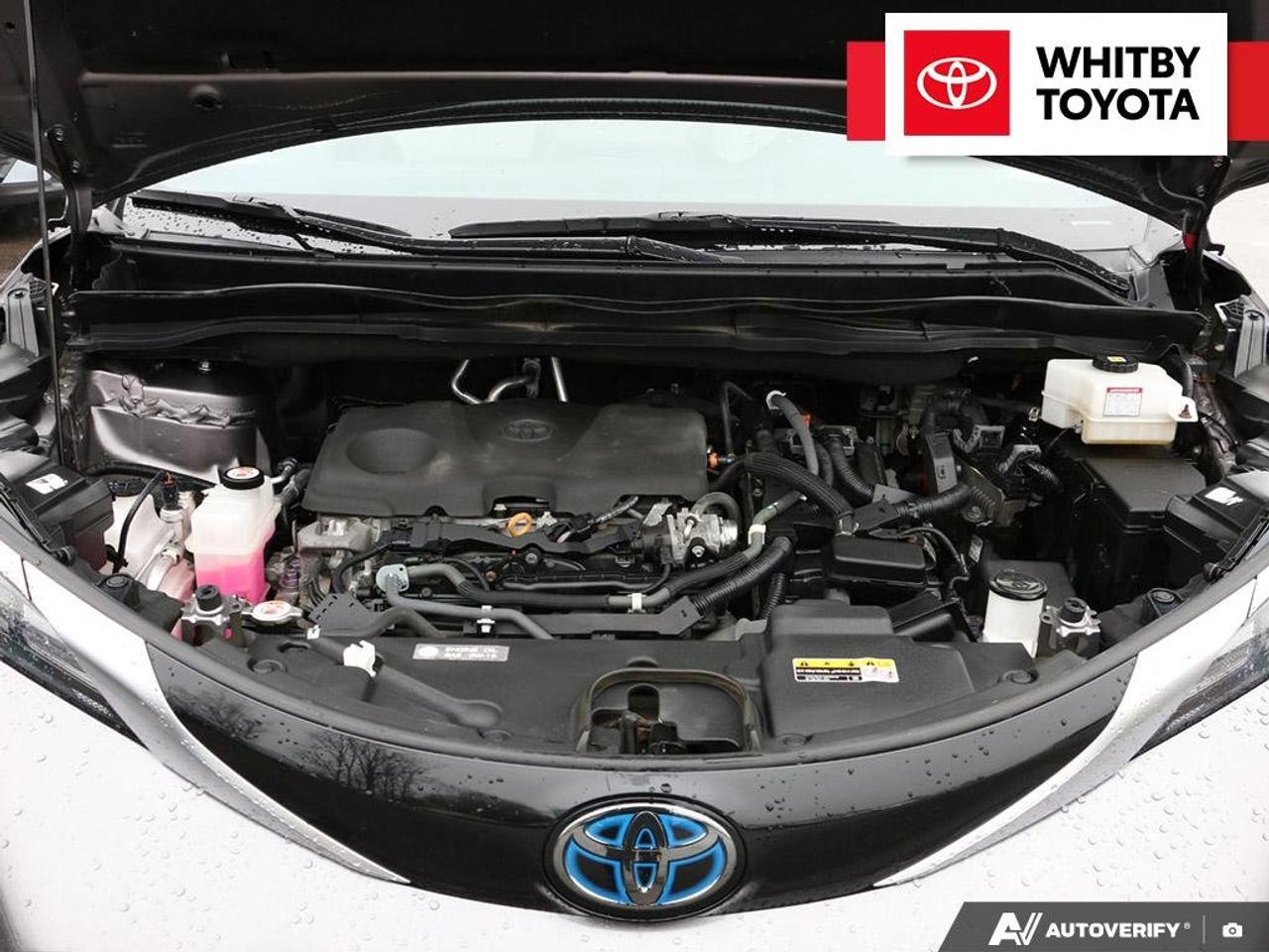 2022 Toyota Sienna Hybrid XSE 2.5L Photo