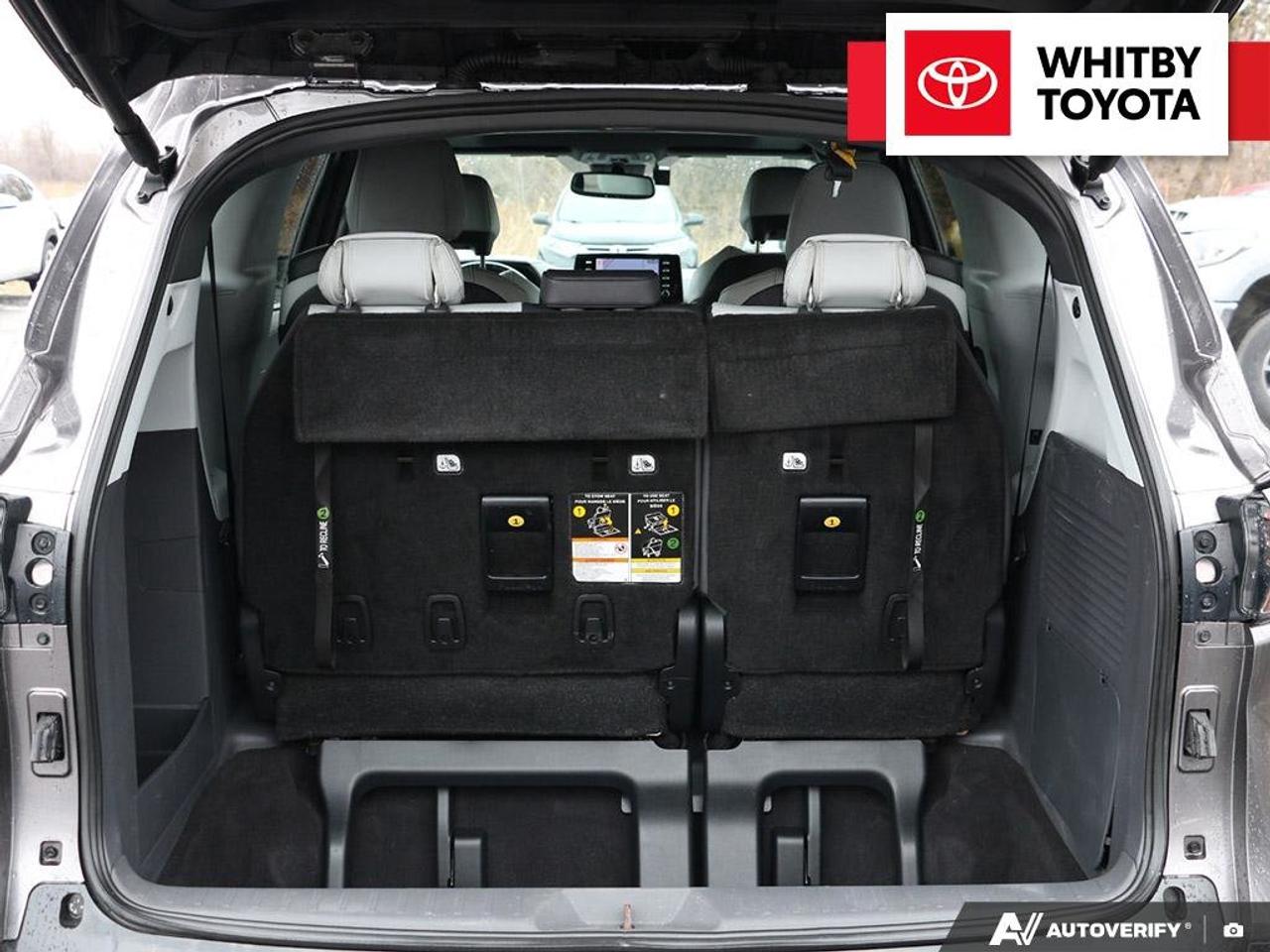 2022 Toyota Sienna Hybrid XSE 2.5L Photo
