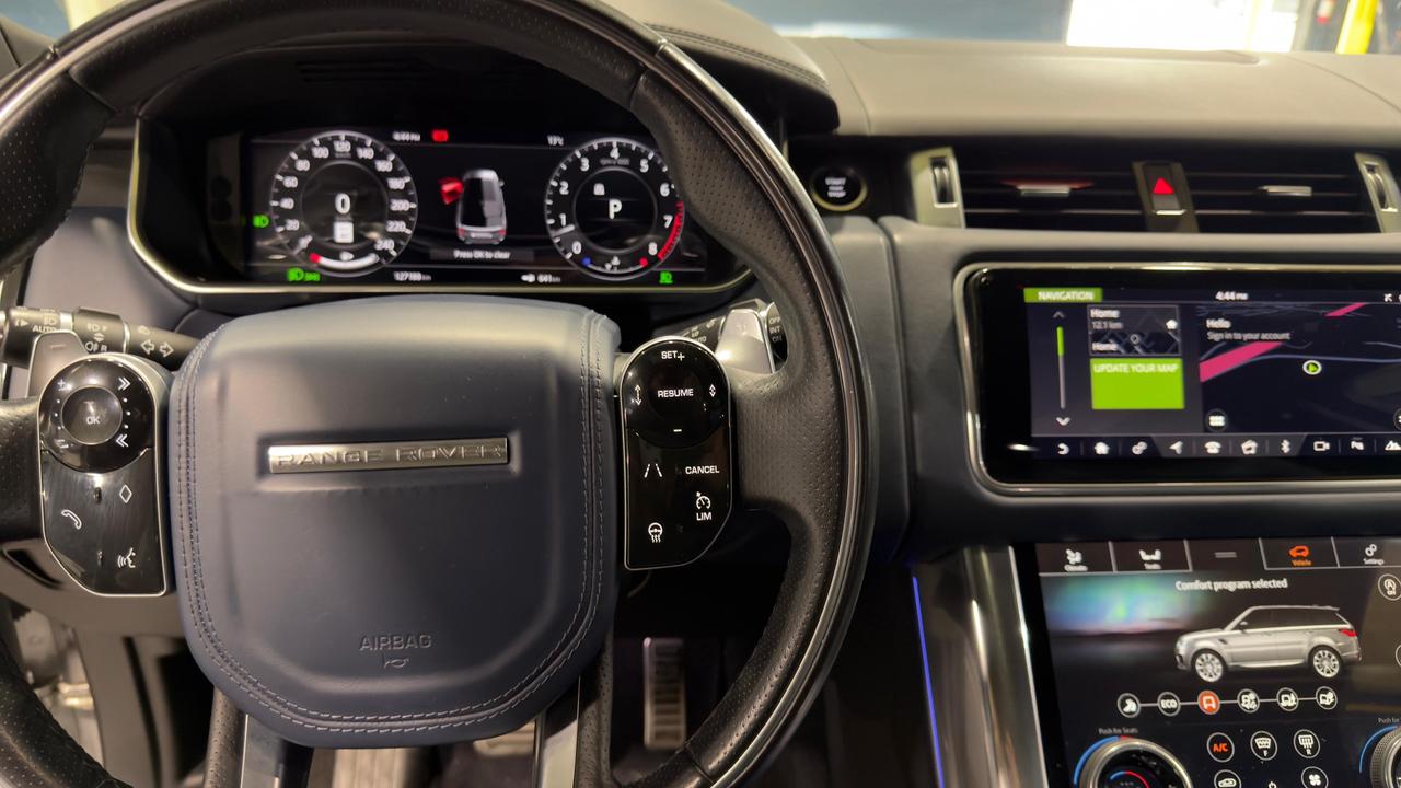 2019 Land Rover Range Rover Sport HSE Dynamic Photo