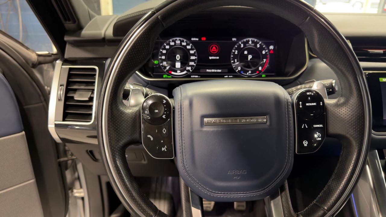 2019 Land Rover Range Rover Sport HSE Dynamic Photo