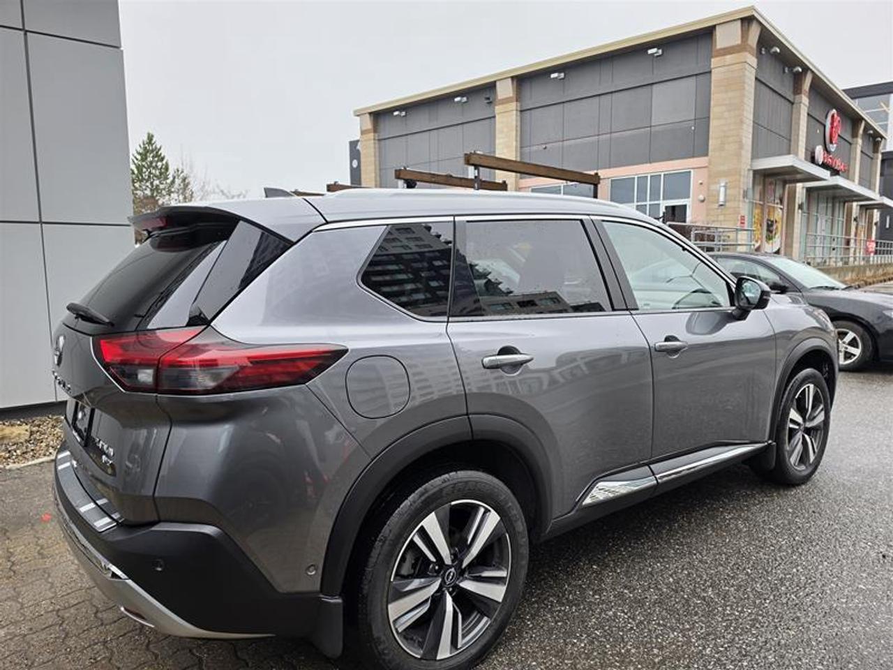2023 Nissan Rogue Platinum Leather Navigation Panoramic roof 360 Vie Photo