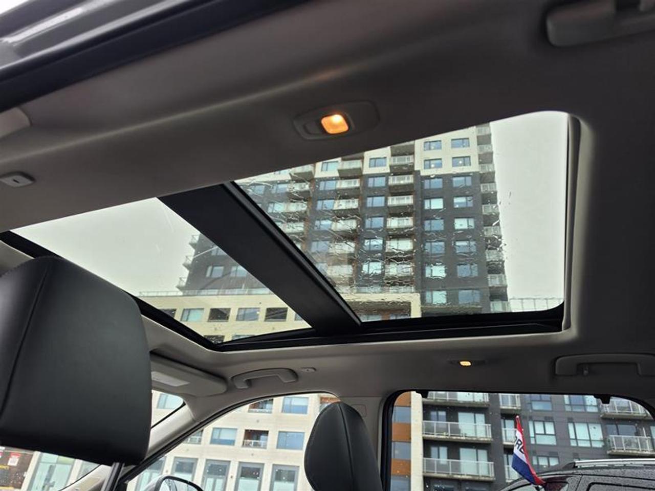 2023 Nissan Rogue Platinum Leather Navigation Panoramic roof 360 Vie Photo