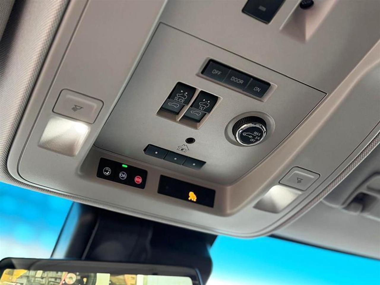 2020 Cadillac Escalade Premium Luxury   6.2L V8   22s   Clean   1 Owner Photo