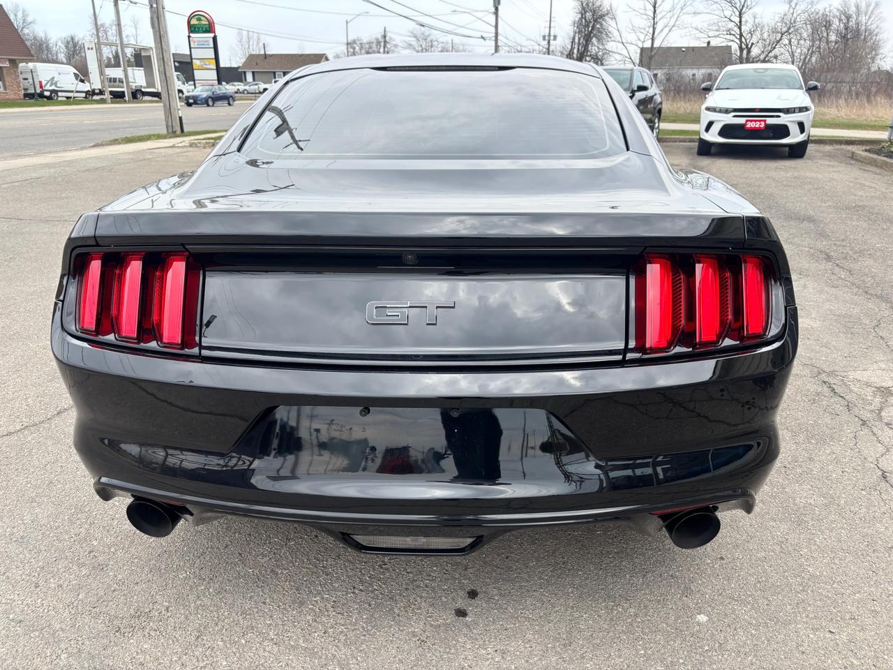 2017 Ford Mustang GT 2dr Fastback Photo