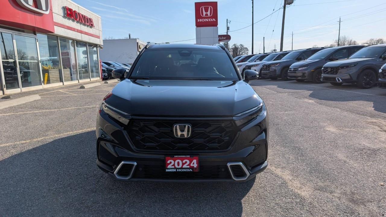 2024 Honda CR-V Hybrid Touring 4dr All-Wheel Drive Photo
