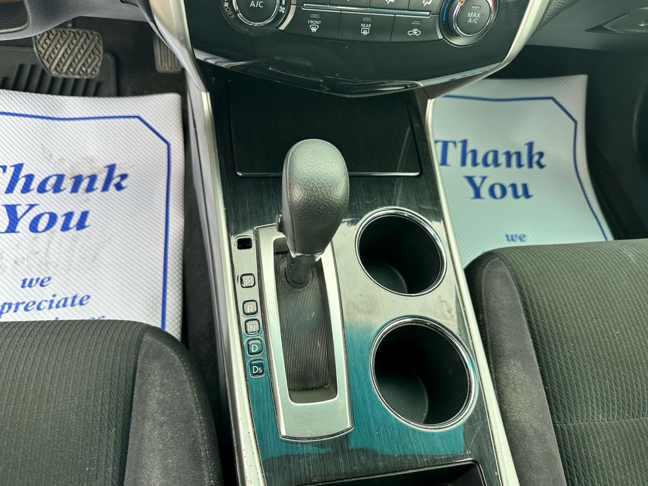 2013 Nissan Altima S ~ LOW KM ~ SAFETY INCLUDED Photo