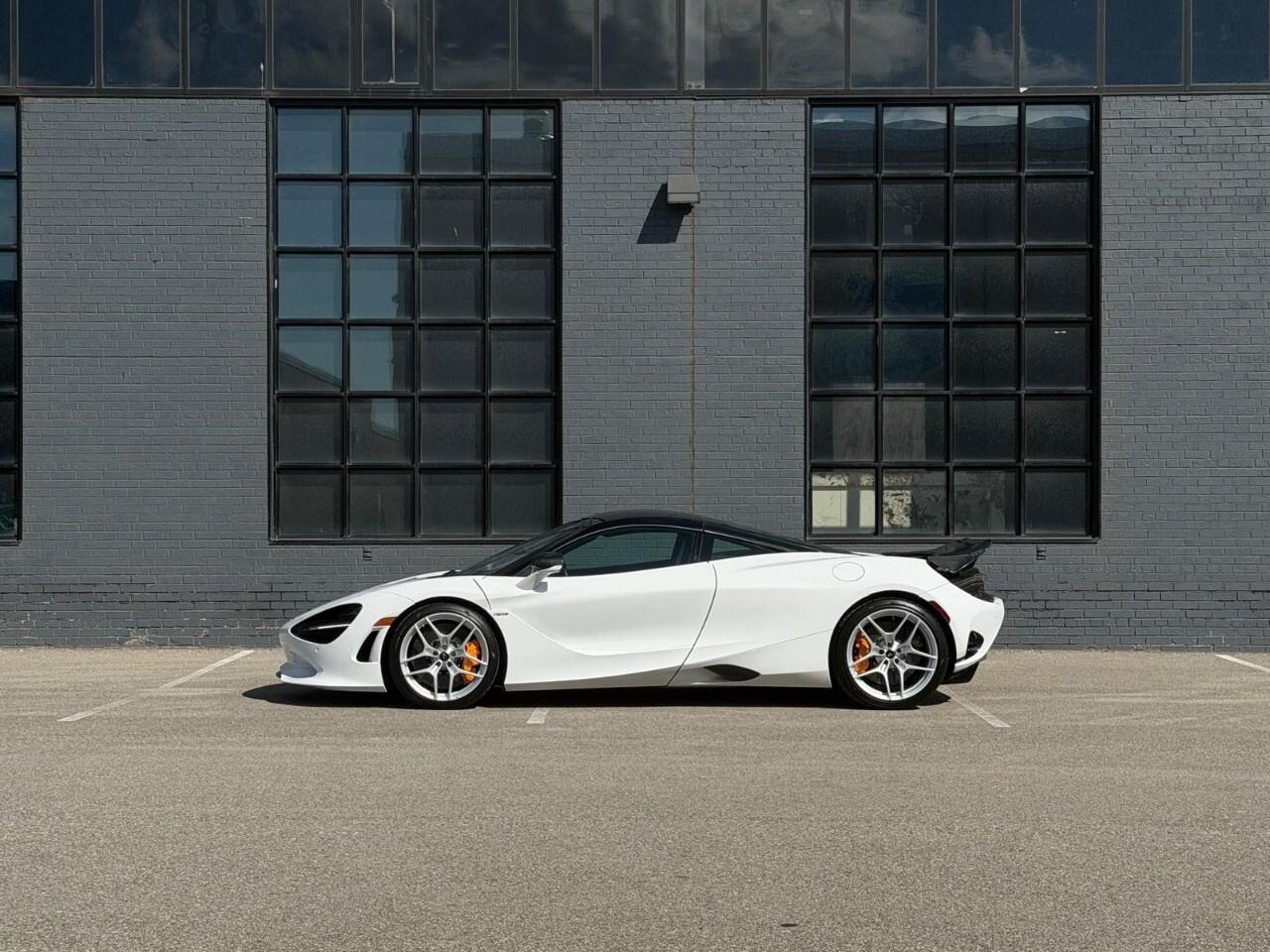 2024 McLaren 750S Coupe Photo