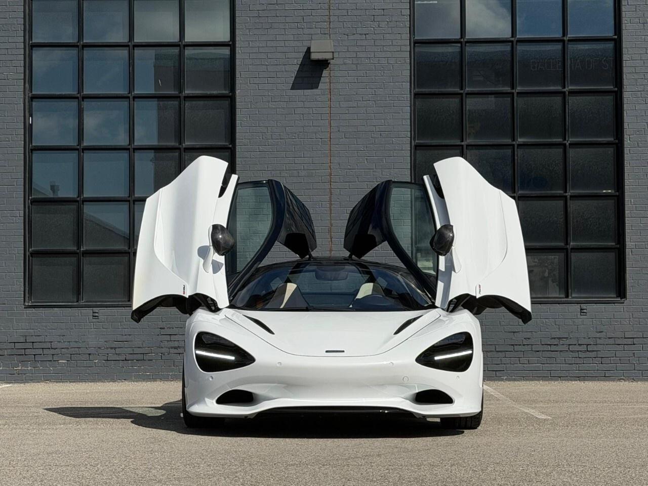 2024 McLaren 750S Coupe Photo