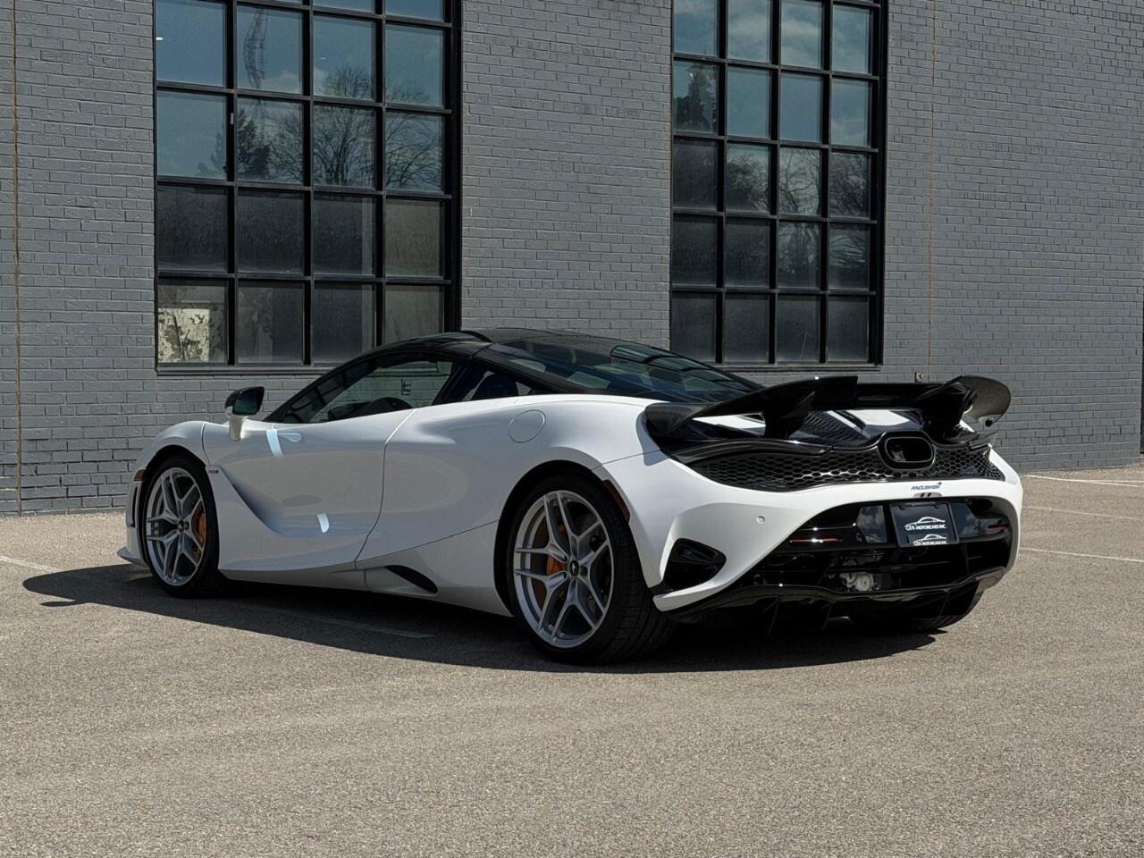 2024 McLaren 750S Coupe Photo