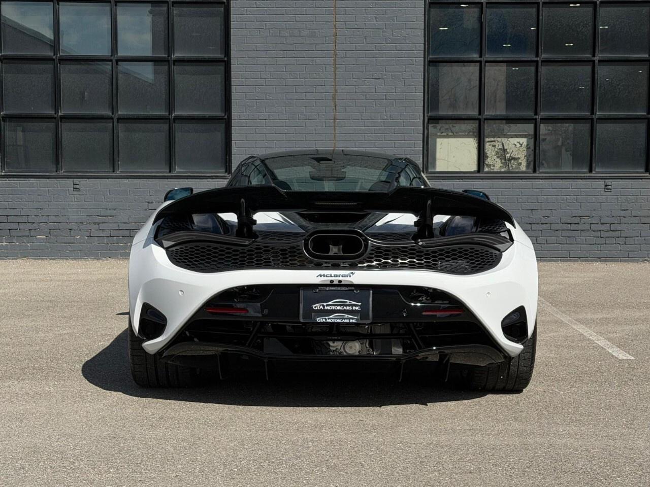 2024 McLaren 750S Coupe Photo