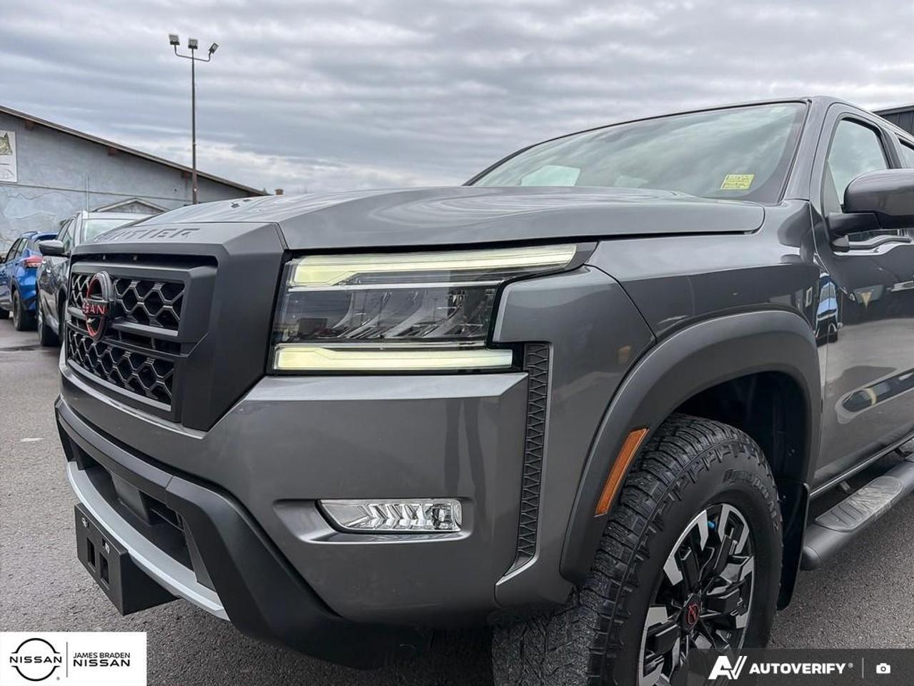 2023 Nissan Frontier Crew Cab PRO-4X Standard Bed 4x4 Photo
