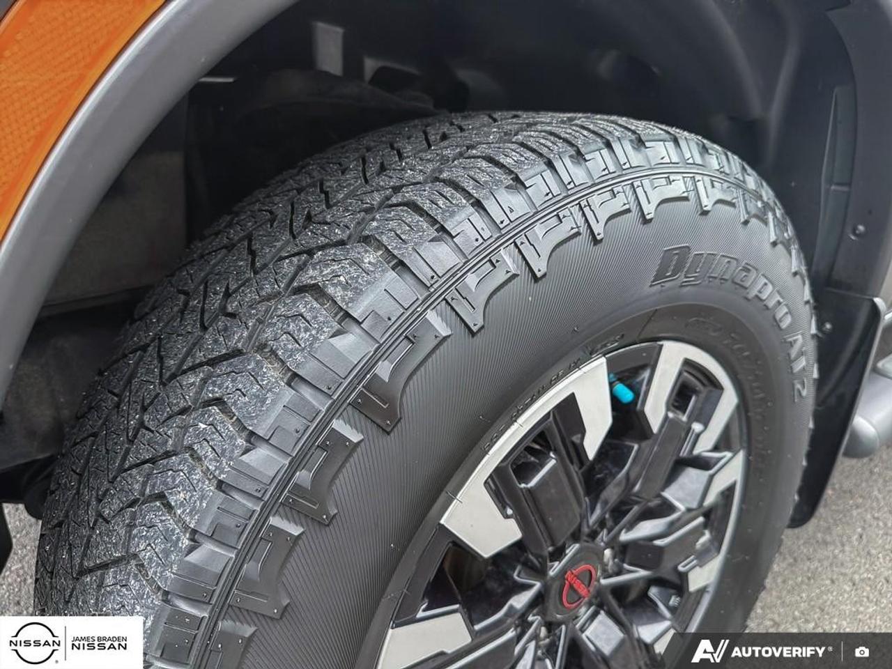 2023 Nissan Frontier Crew Cab PRO-4X Standard Bed 4x4 Photo