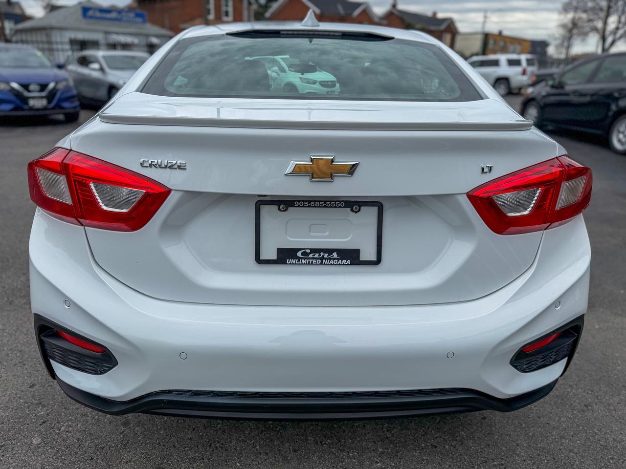 2016 Chevrolet Cruze LT/1 OWNER/LOW KM/BSM/REMOTE/ROOF/CAMERA/1.4L Photo