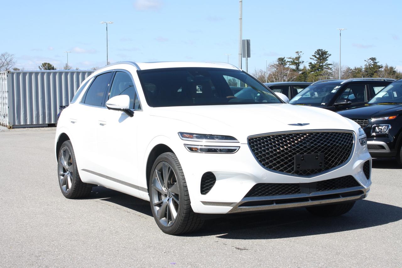 2025 Genesis GV70 2.5T Prestige AWD Photo3