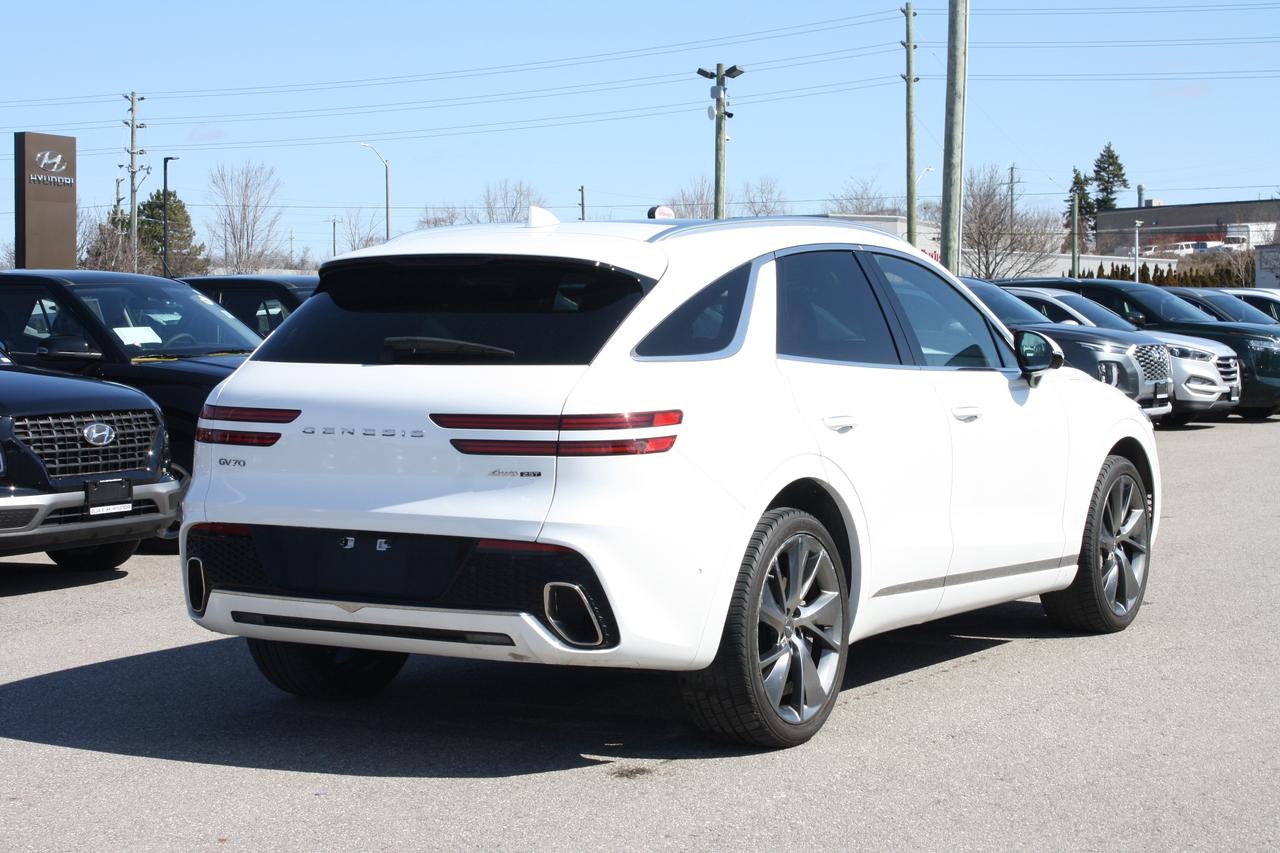 2025 Genesis GV70 2.5T Prestige AWD Photo4