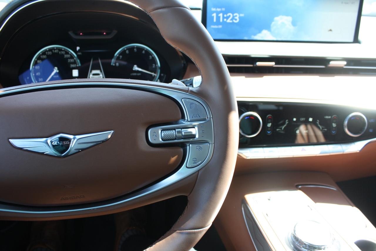 2025 Genesis GV70 2.5T Prestige AWD Photo
