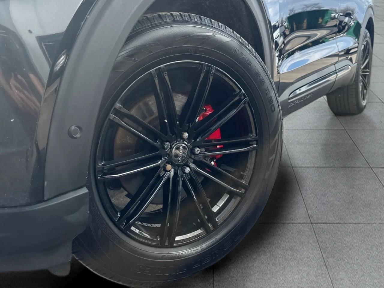 2020 Ford Explorer ST 4dr 4x4 Photo