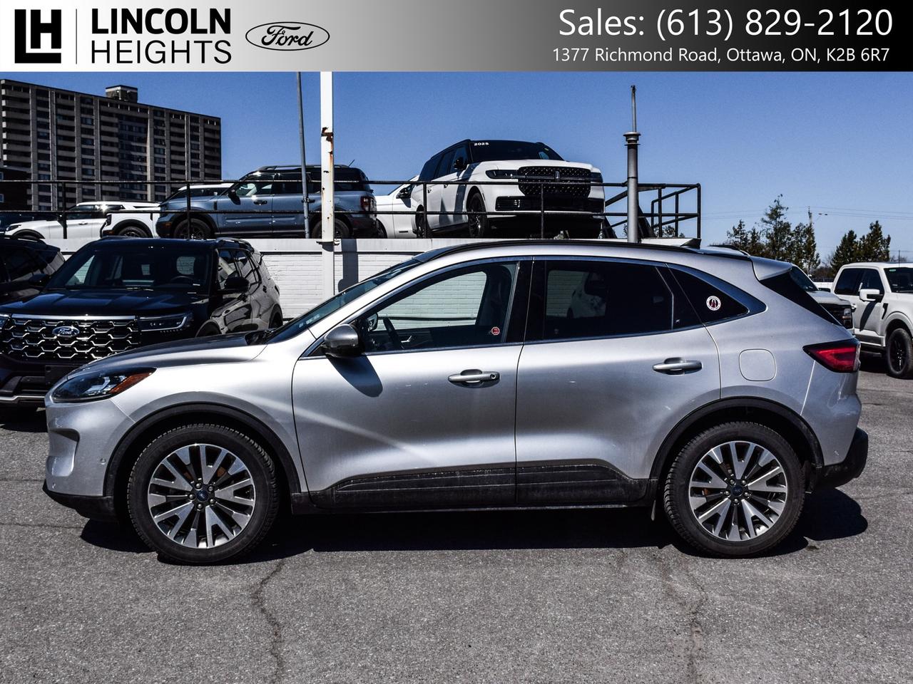 2020 Ford Escape  Photo2