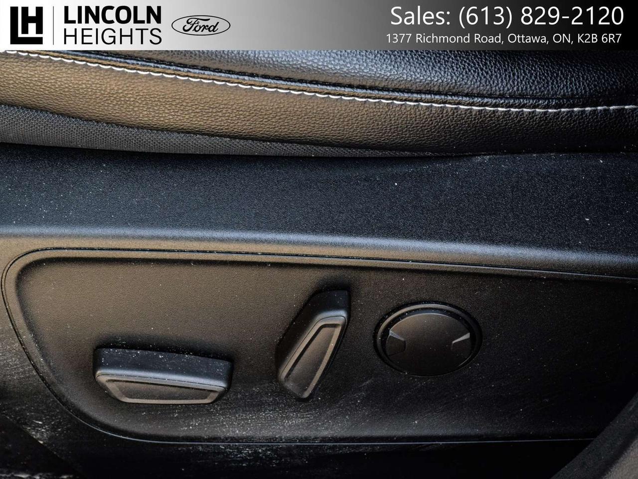 2020 Ford Escape  Photo