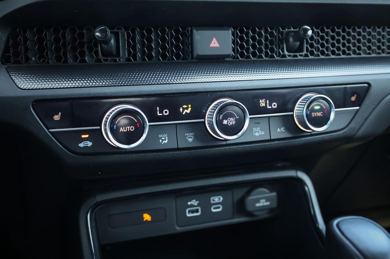 2025 Honda CR-V Hybrid EX-L 4dr All-Wheel Drive Photo