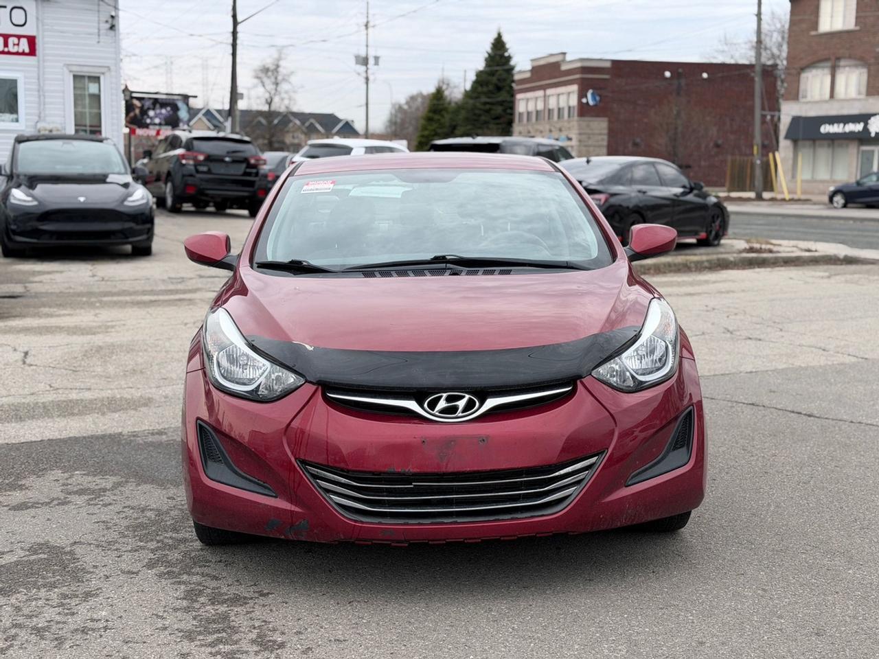 2015 Hyundai Elantra Limited Photo2