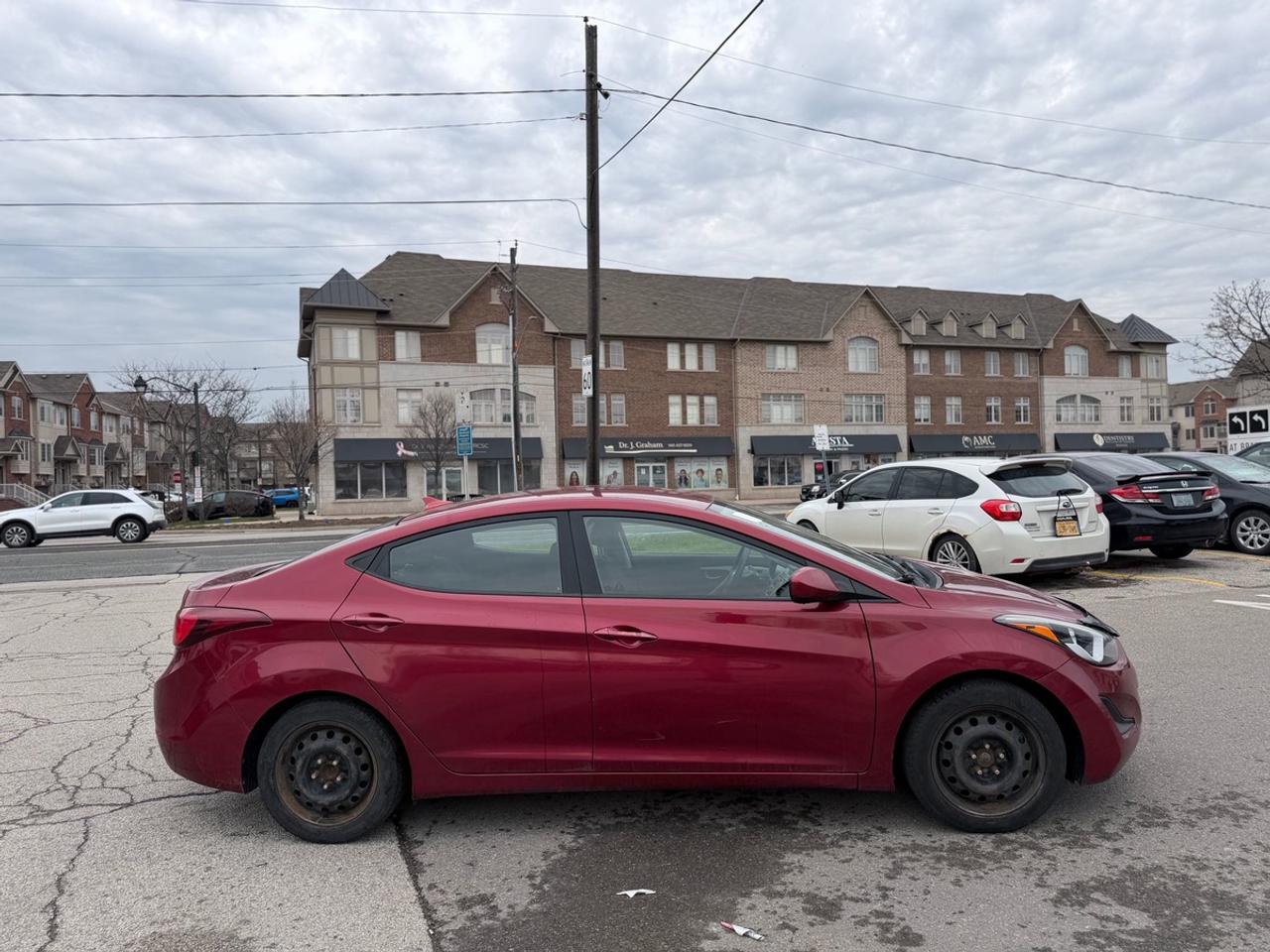 2015 Hyundai Elantra Limited Photo