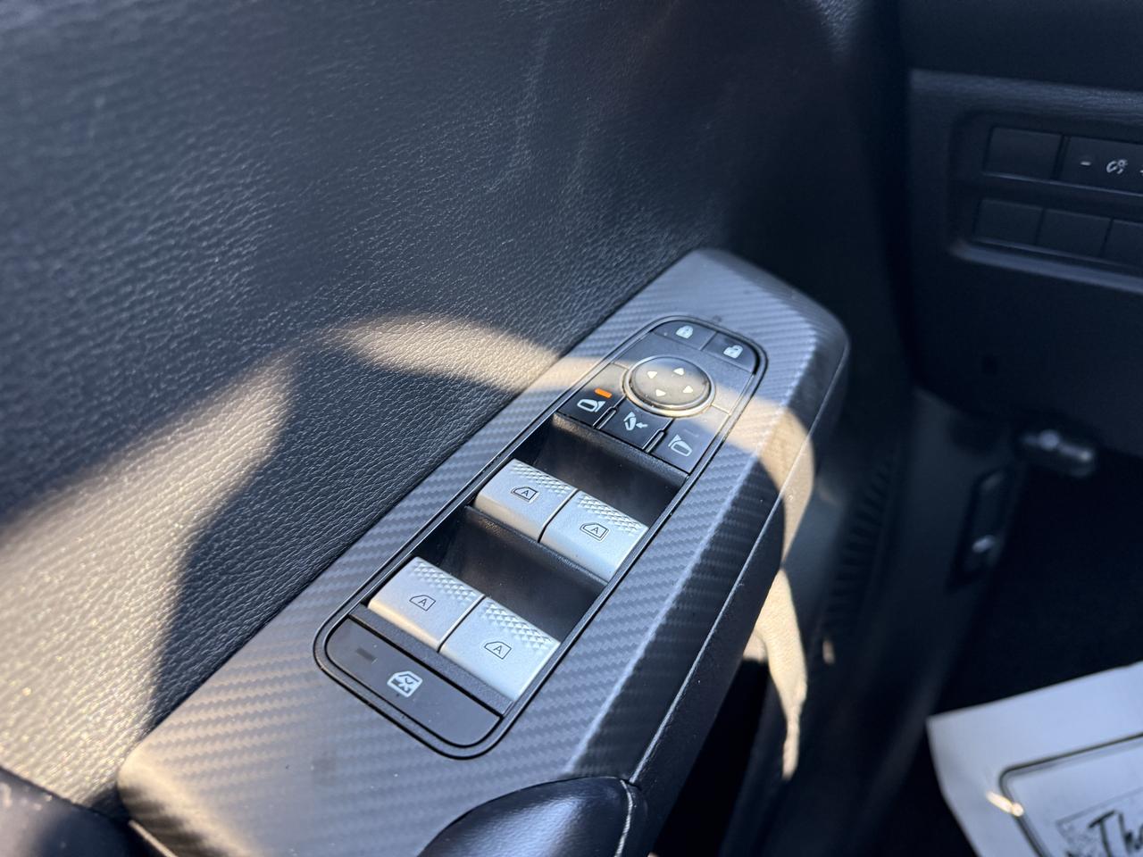 2022 Mitsubishi Outlander SE Photo