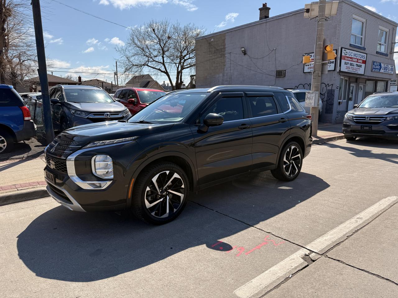 2022 Mitsubishi Outlander SE Photo