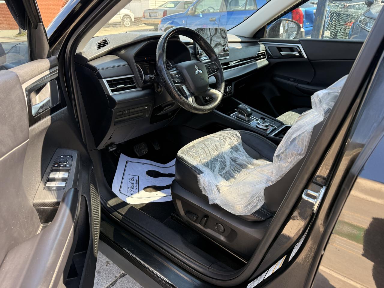 2022 Mitsubishi Outlander SE Photo