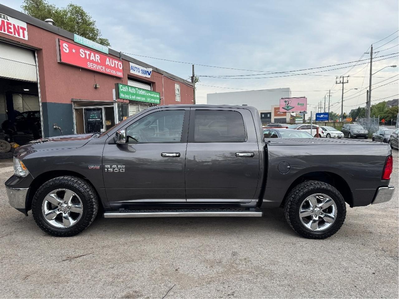 2017 Dodge Ram 1500 Bighorn Photo