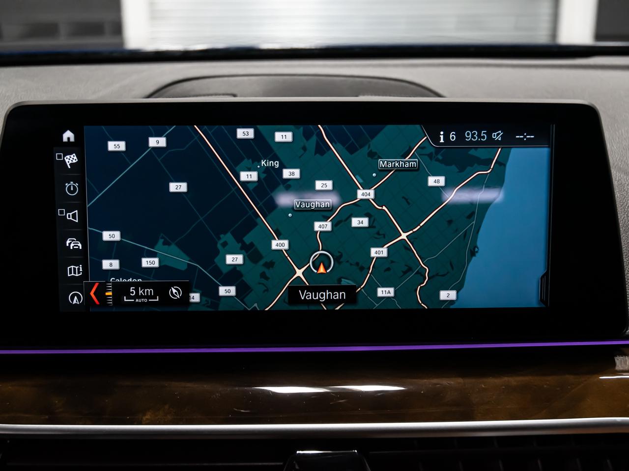 2018 BMW 5 Series 530i xDrive PREMIUM ESSENTIAL DRIVER ASSISTANCE Photo