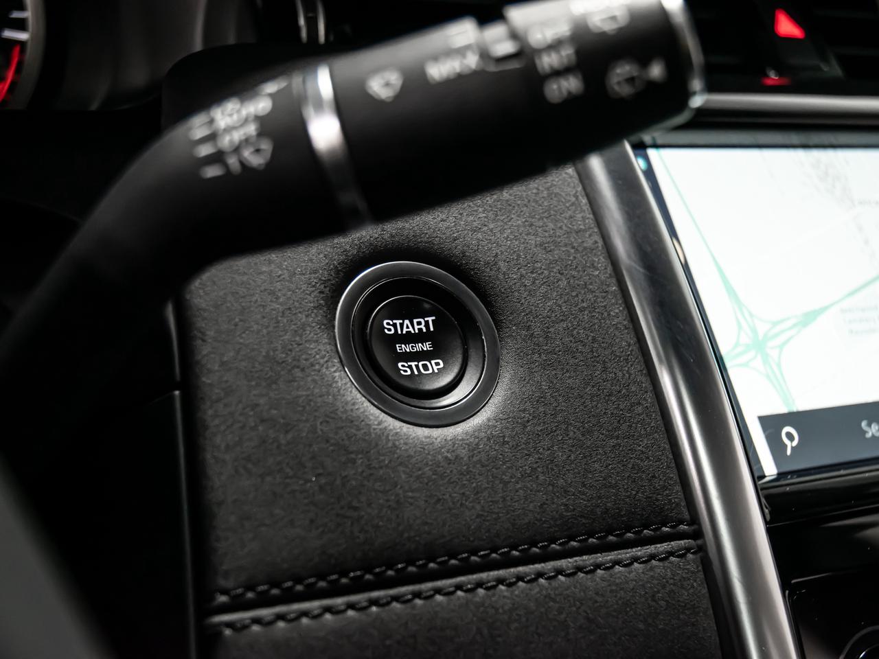 2023 Land Rover Discovery Sport SE 4WD COLLISION AVOIDANCE BLIND SPOTS NAVI Photo
