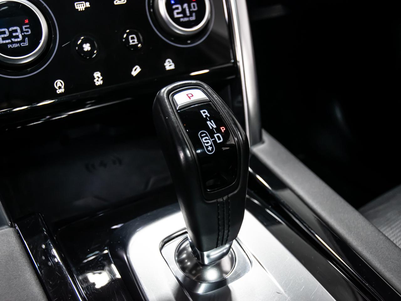 2023 Land Rover Discovery Sport SE 4WD COLLISION AVOIDANCE BLIND SPOTS NAVI Photo