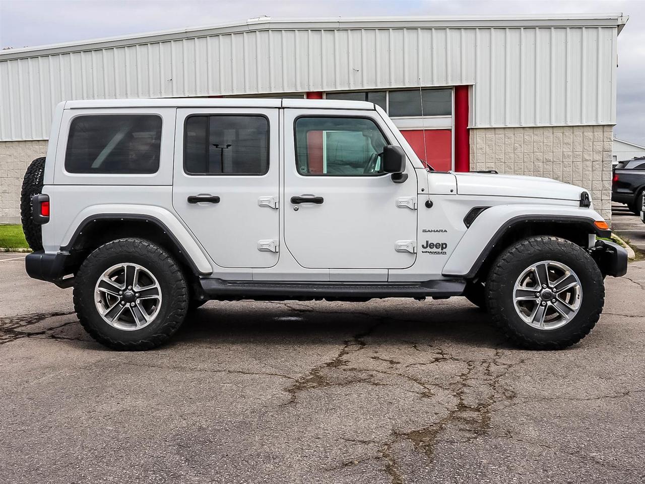 2021 Jeep Wrangler Unlimited Sahara Photo2