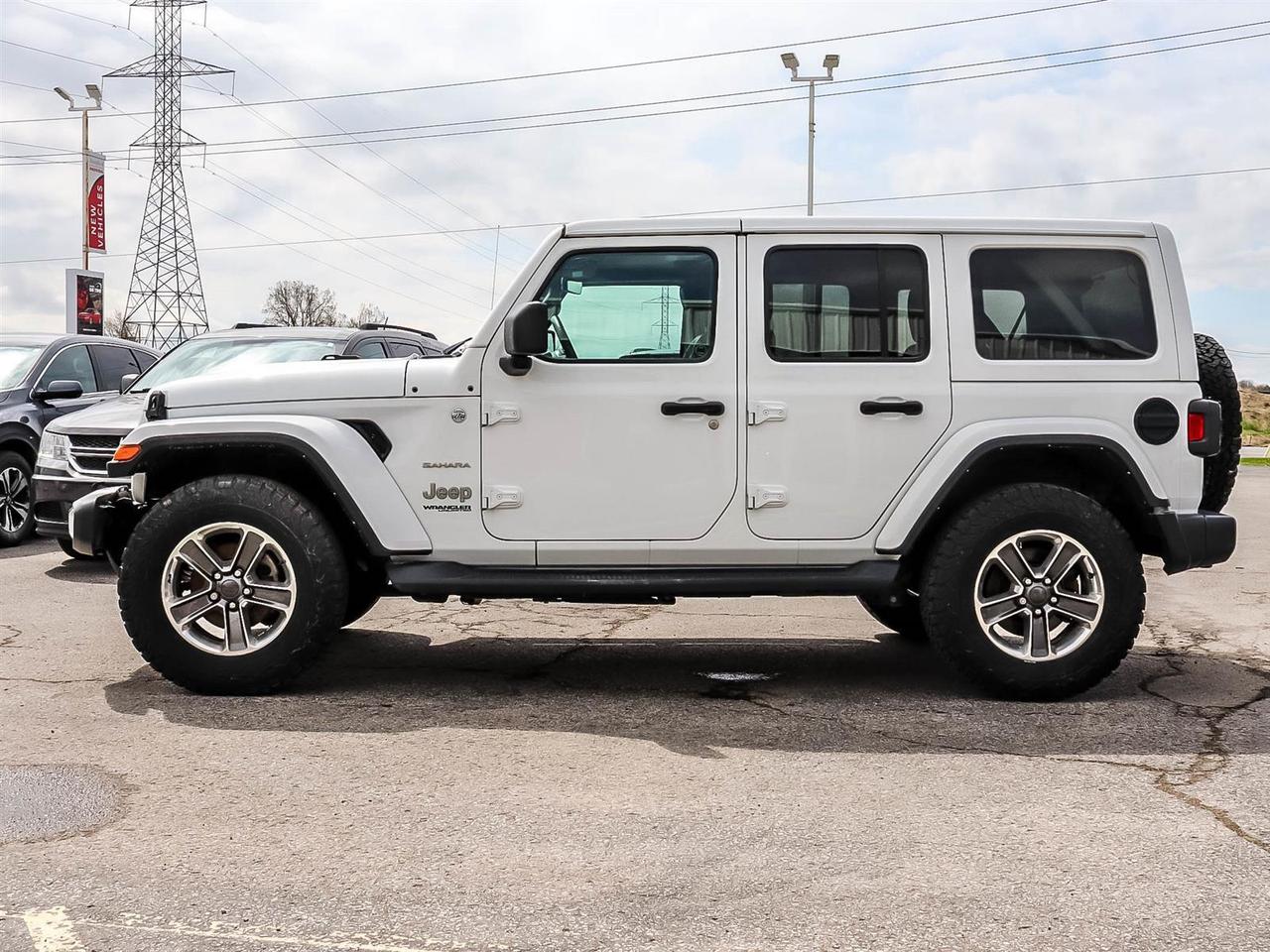 2021 Jeep Wrangler Unlimited Sahara Photo4