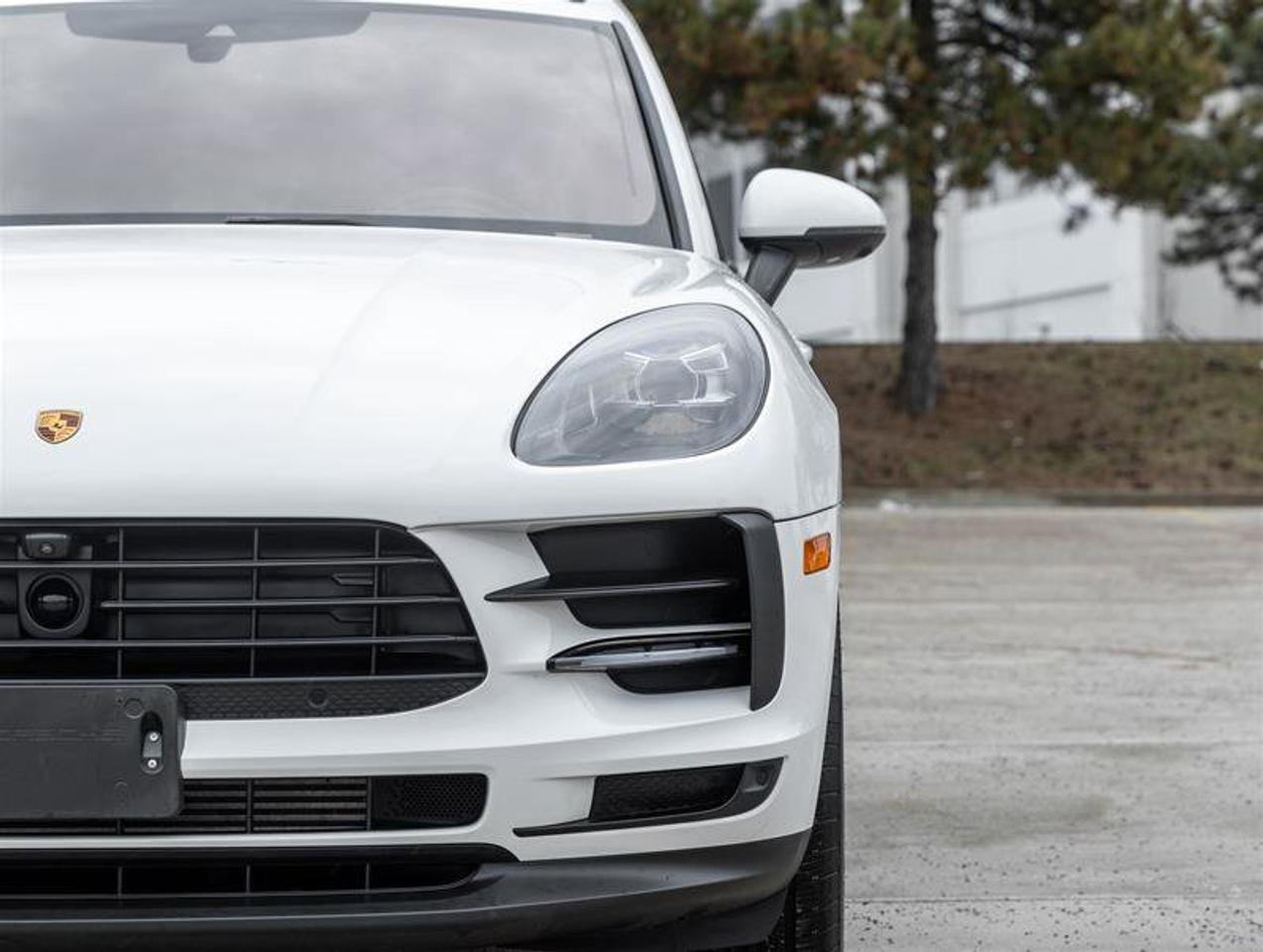 2021 Porsche Macan AWD Existing Warranty Until Oct 2027 Premium Plus Photo