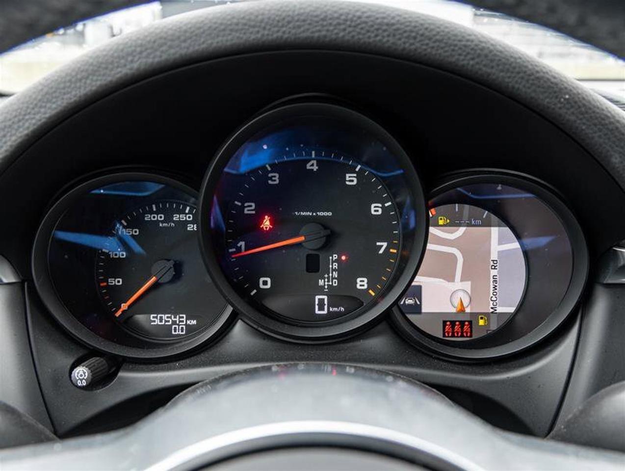 2021 Porsche Macan AWD Existing Warranty Until Oct 2027 Premium Plus Photo