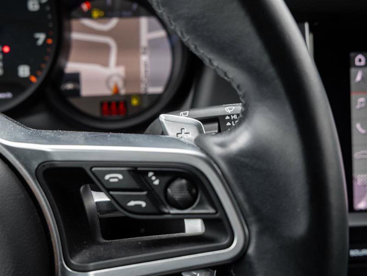 2021 Porsche Macan AWD Existing Warranty Until Oct 2027 Premium Plus Photo