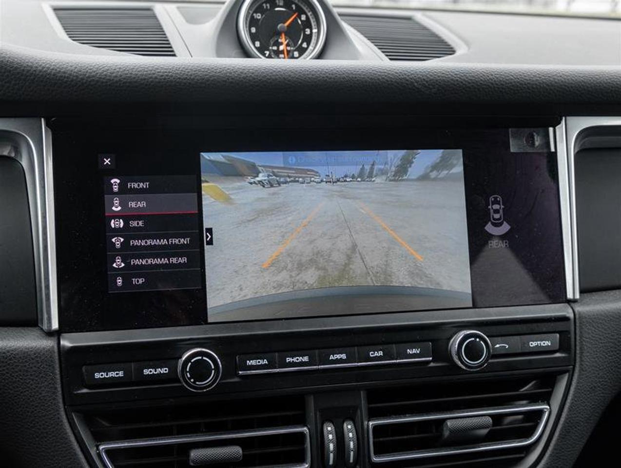 2021 Porsche Macan AWD Existing Warranty Until Oct 2027 Premium Plus Photo