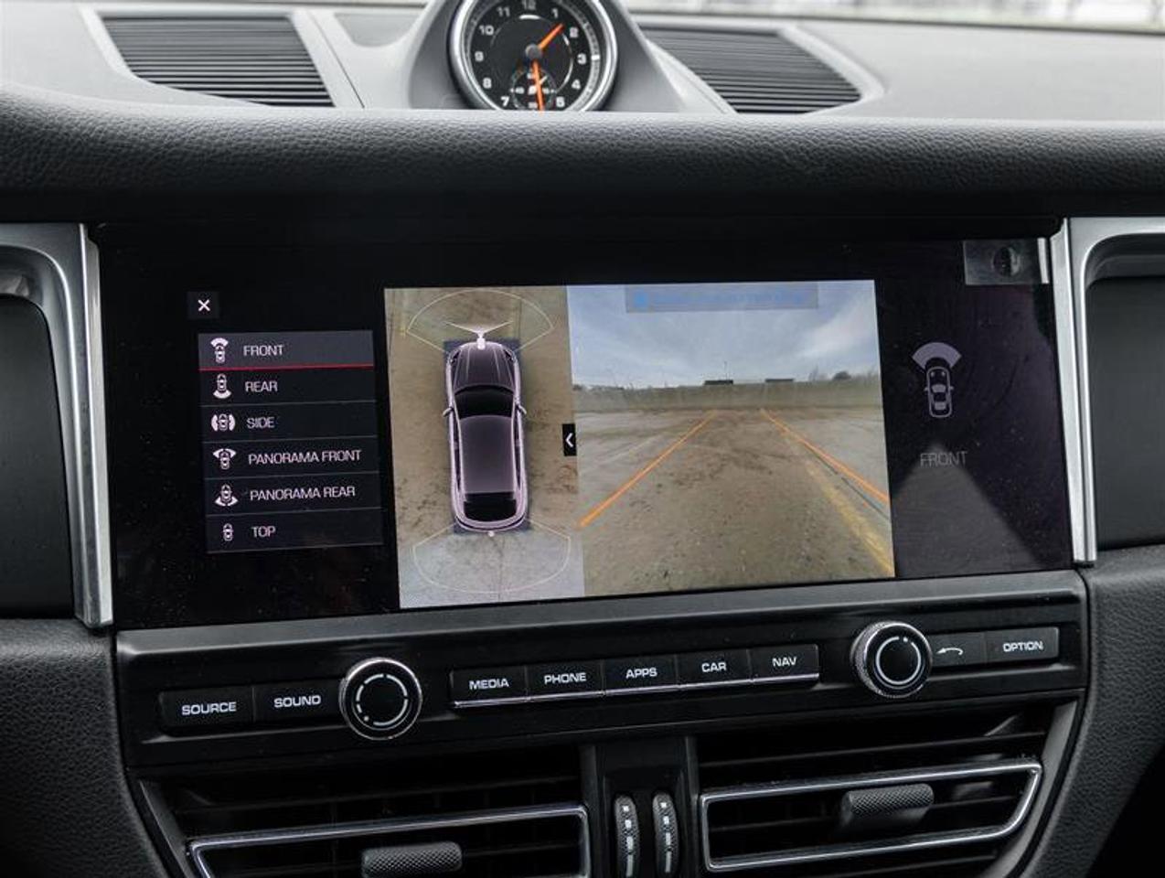 2021 Porsche Macan AWD Existing Warranty Until Oct 2027 Premium Plus Photo