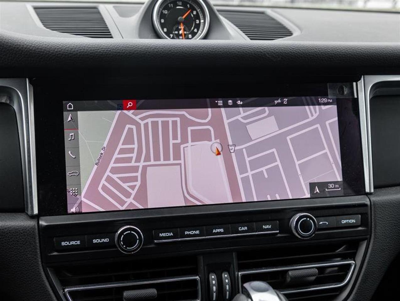 2021 Porsche Macan AWD Existing Warranty Until Oct 2027 Premium Plus Photo