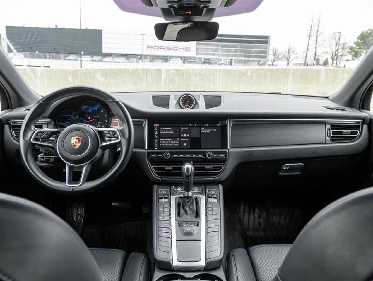 2021 Porsche Macan AWD Existing Warranty Until Oct 2027 Premium Plus Photo