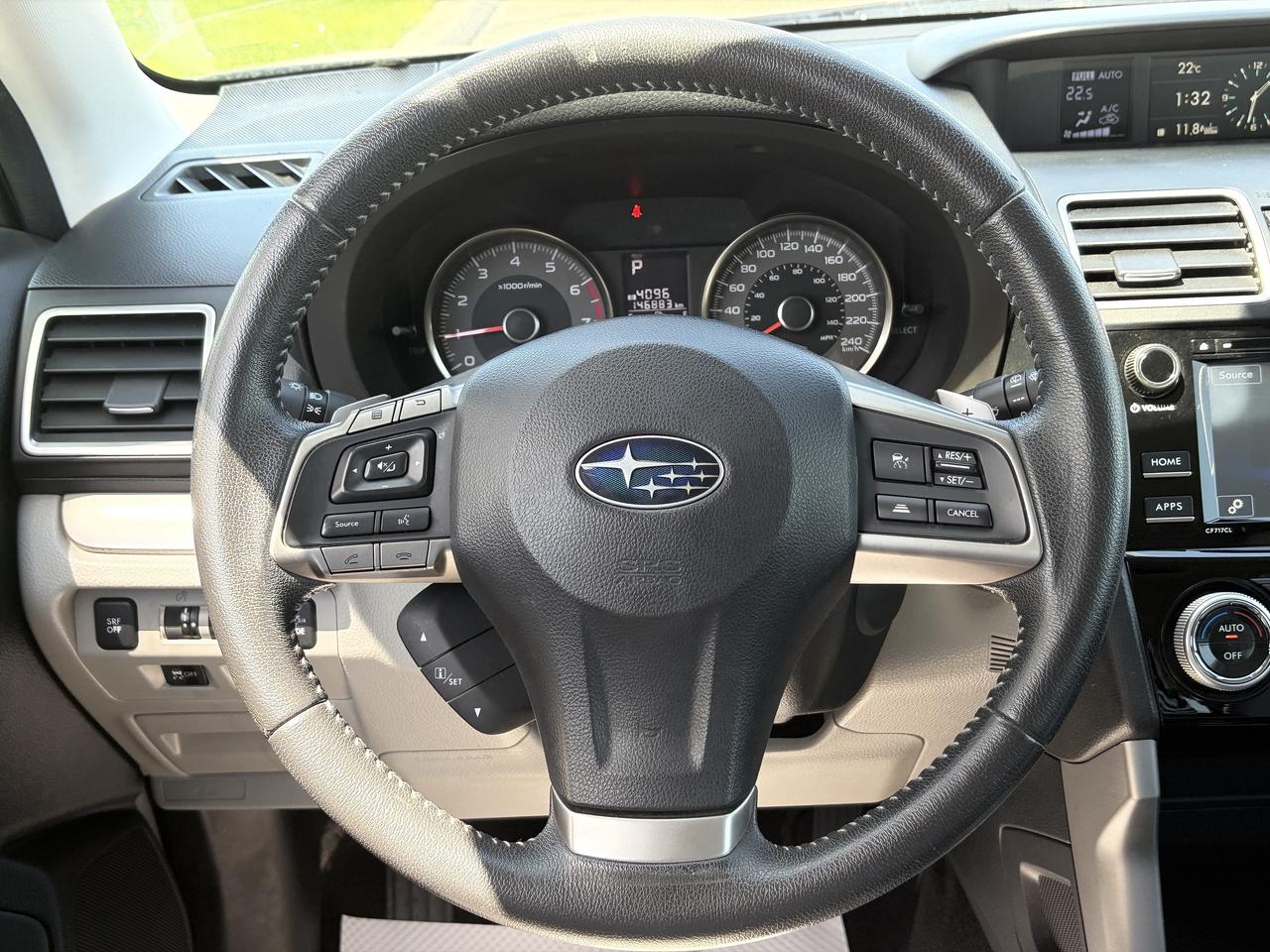 2016 Subaru Forester 2.5i Touring AWD   Pano Roof   Heated Seats Photo