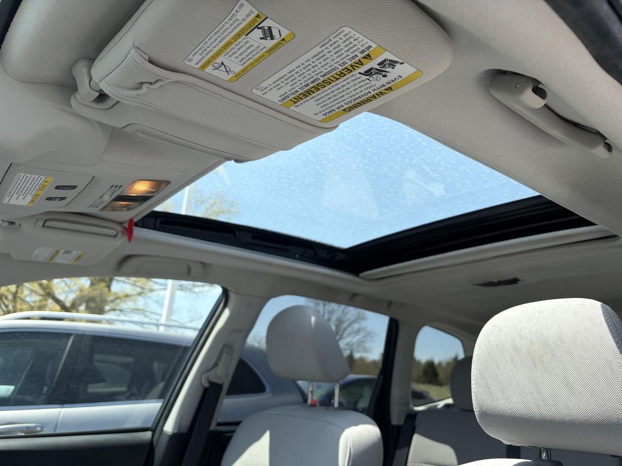 2016 Subaru Forester 2.5i Touring AWD   Pano Roof   Heated Seats Photo