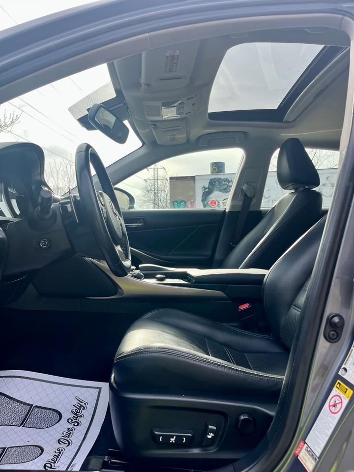 2014 Lexus IS 350 CERTIFIED Photo