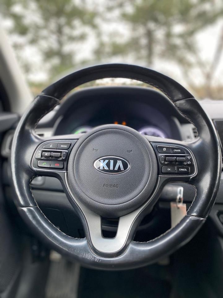 2019 Kia NIRO LX | NO ACCIDENT Photo