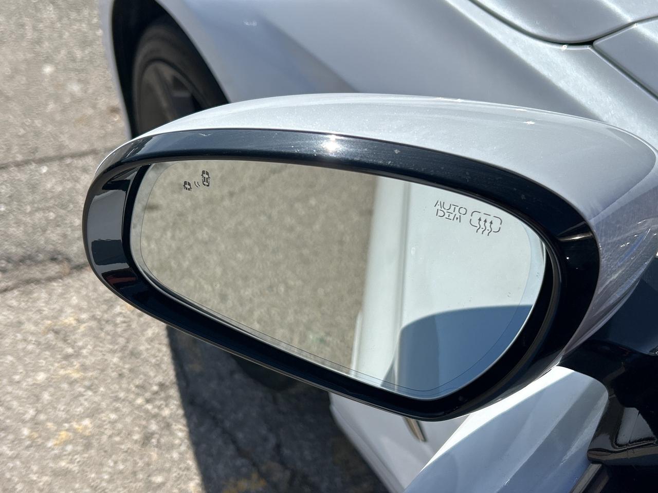 2020 Genesis G70 3.3T SPORT, ADAPTIVE CRUISE, VENTED SEATS,HEADS UP Photo