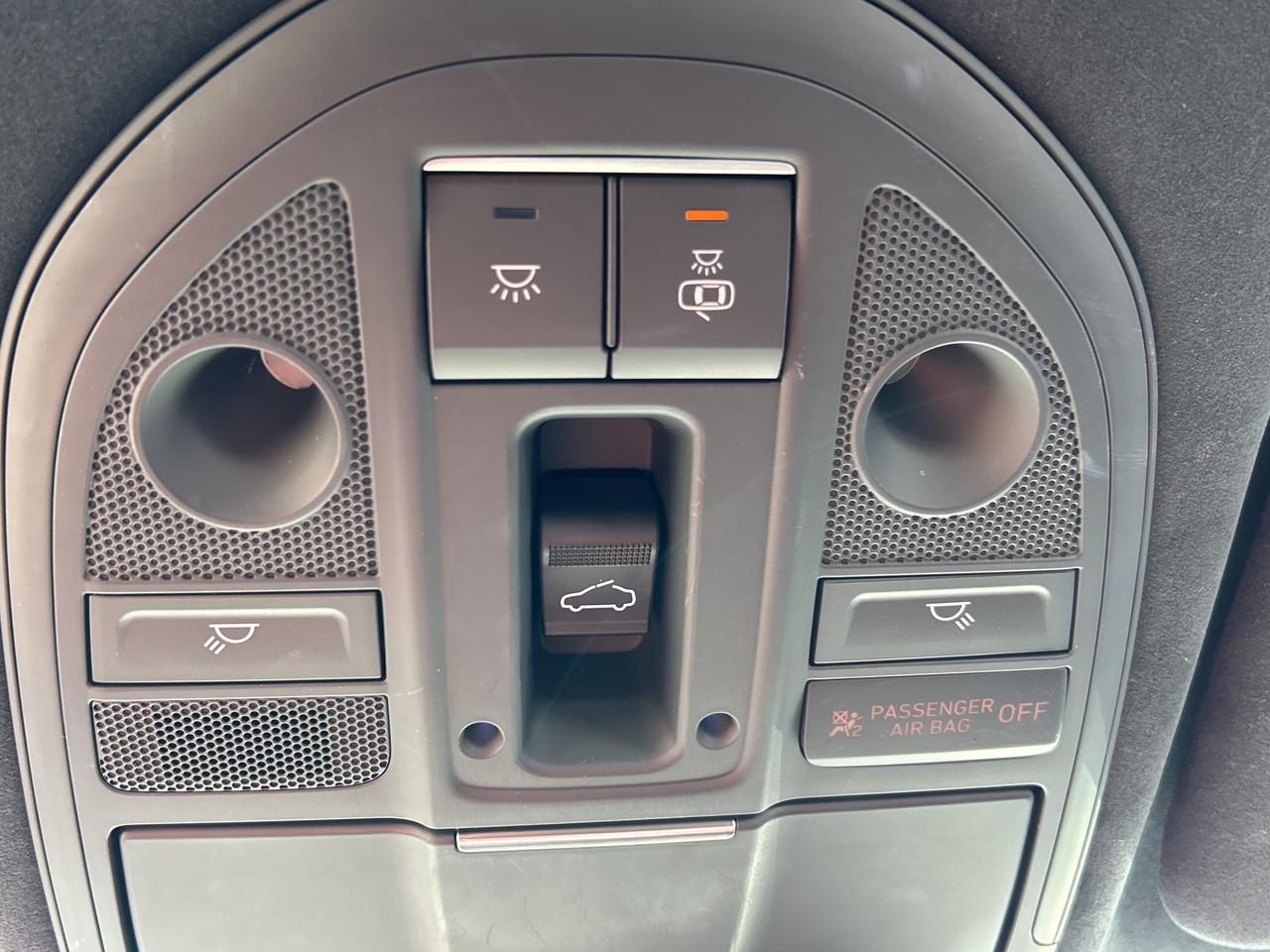 2020 Genesis G70 3.3T SPORT, ADAPTIVE CRUISE, VENTED SEATS,HEADS UP Photo